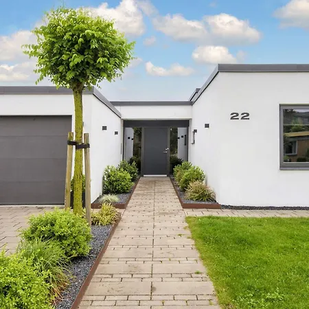 5 Star Holiday Home In Sonderborg 펜션 손더보그